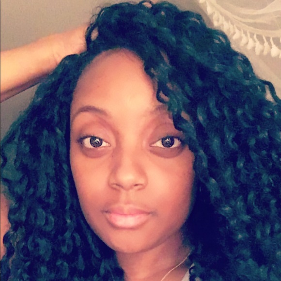 Hey beautiful 💙Welcome to my Boutique! 💙 - Picture 6 of 16